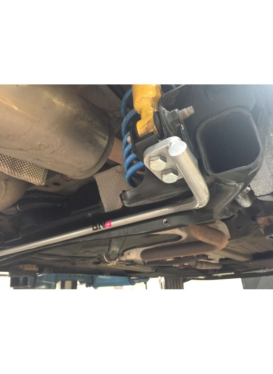 Kit Barra Antirollio Posteriore 22mm DNA Racing per Ford Fiesta MK8