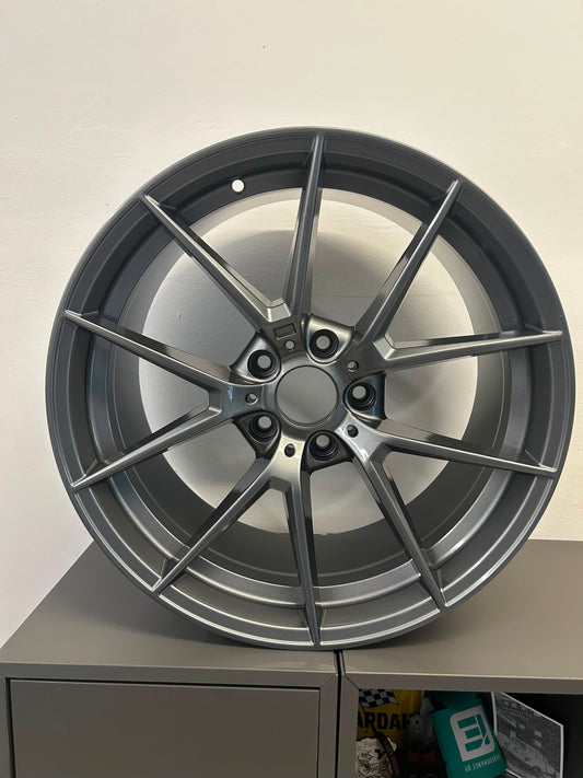 Set di 4 cerchi in lega da 19 per BMW 3 E46 E90 E91 E92 E93 F30 F31 4 F32 F33 F36 5 F10 F11 6 F06