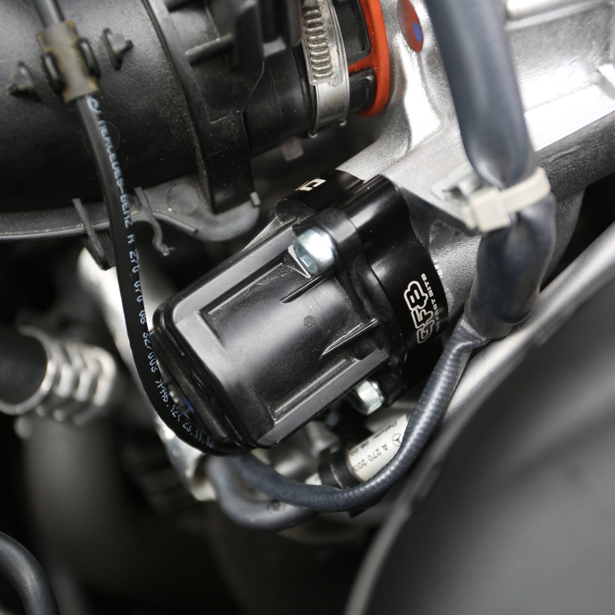 Diverter Valve GFB GoFastBits DV+ upgrade per valvola pop off originale Ford Fiesta/Mercedes/Volvo 1.6 Turbo - GFB T9358