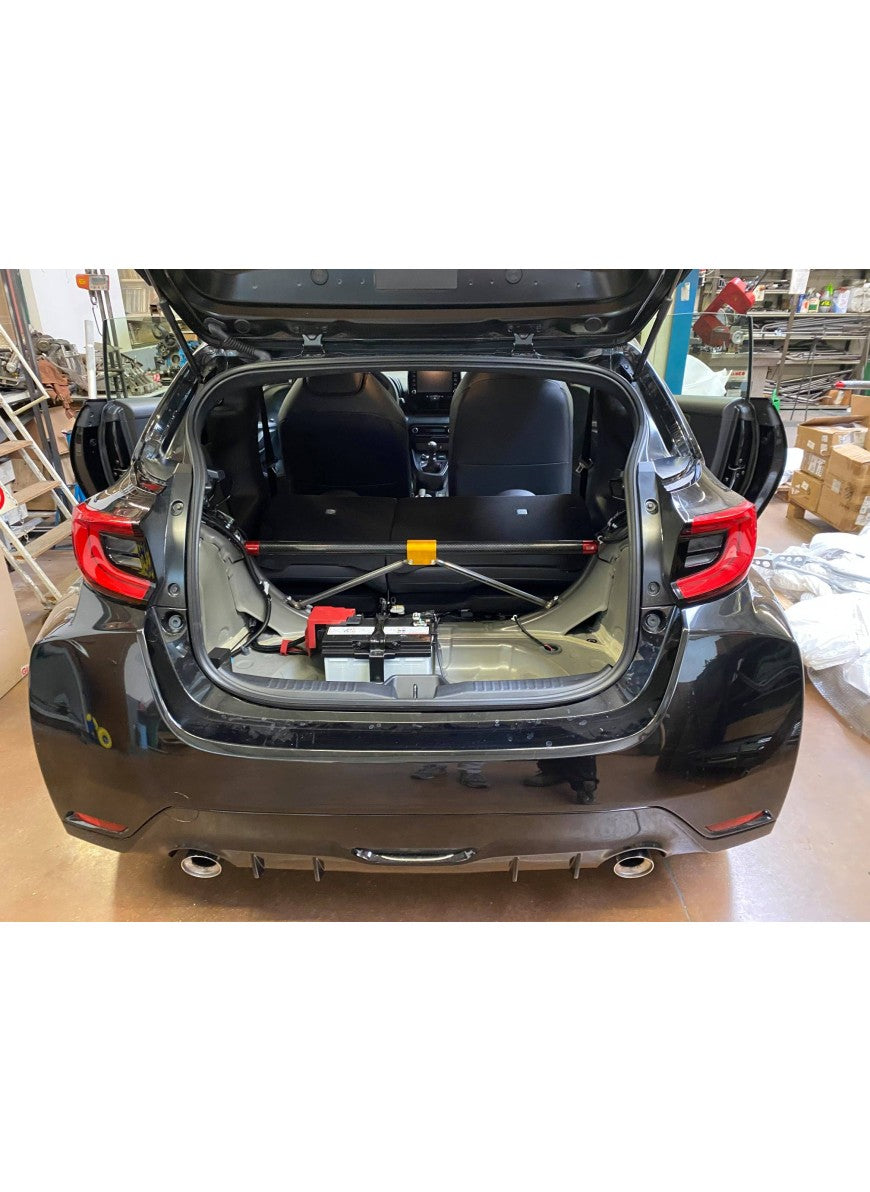 Kit barra duomi posteriore in vero carbonio con tiranti DNA Racing - Yaris GR - PC1697